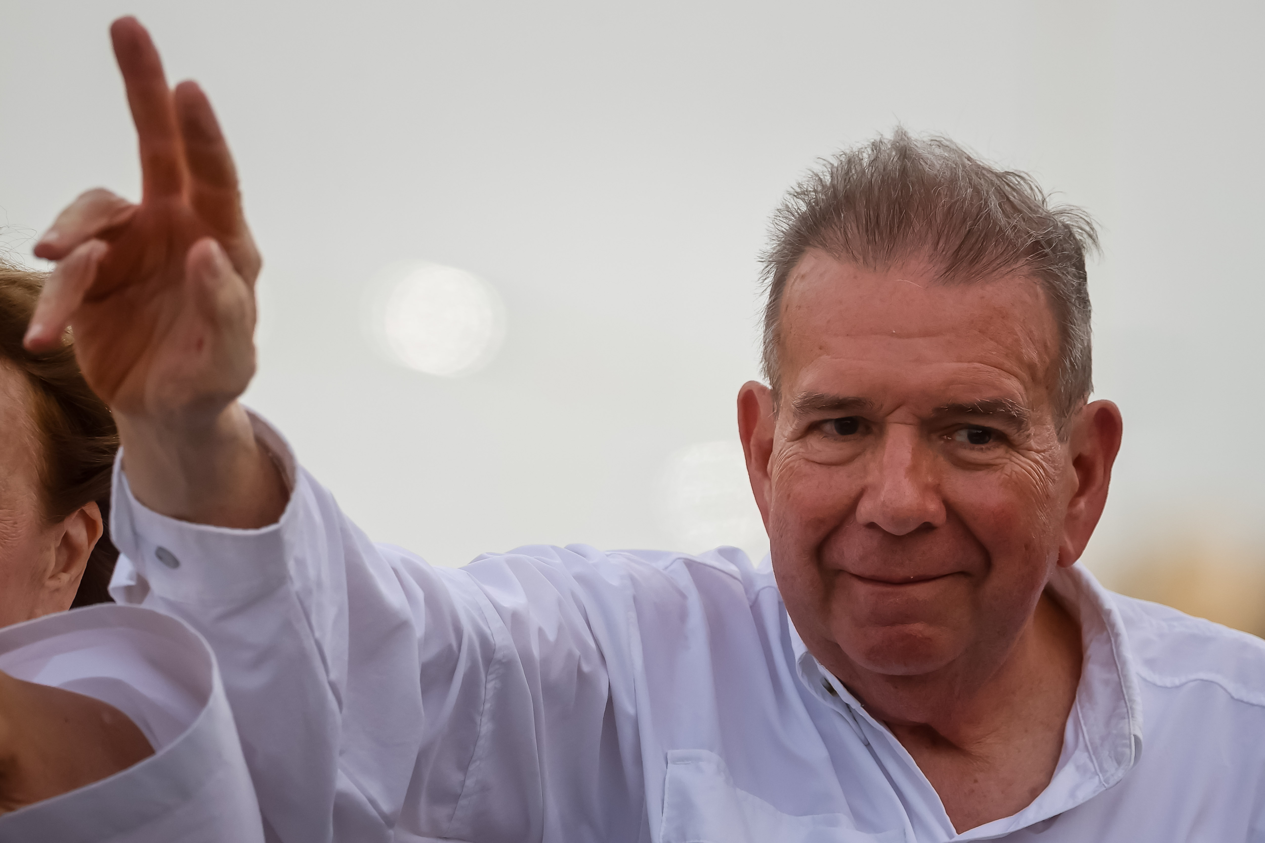 Edmundo González, el candidato sorpresa que logró saltarse las trabas del chavismo