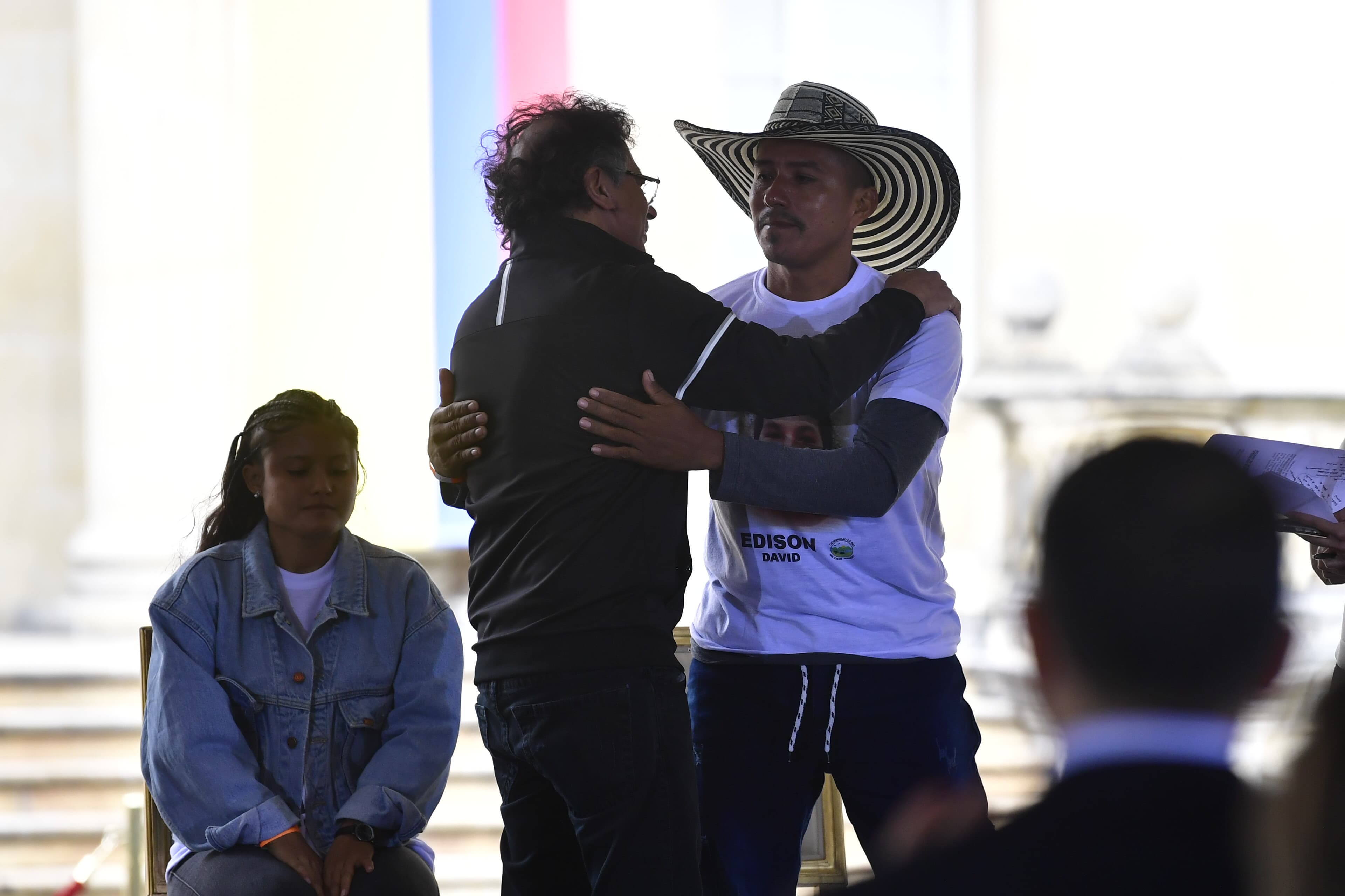 El Estado hace las paces con la Comunidad de Paz de San José de Apartadó