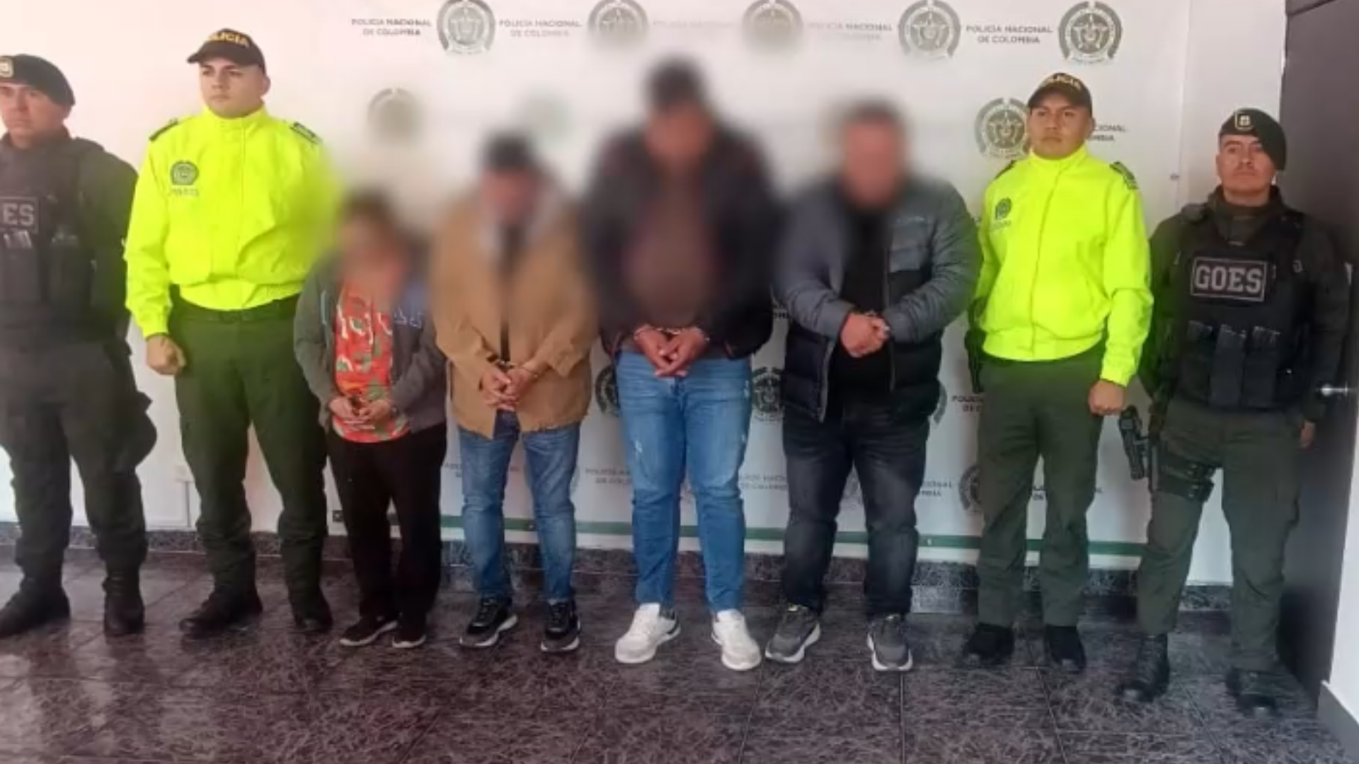 Madre e hijo capturados por distribuir químicos para la fabricación de explosivos