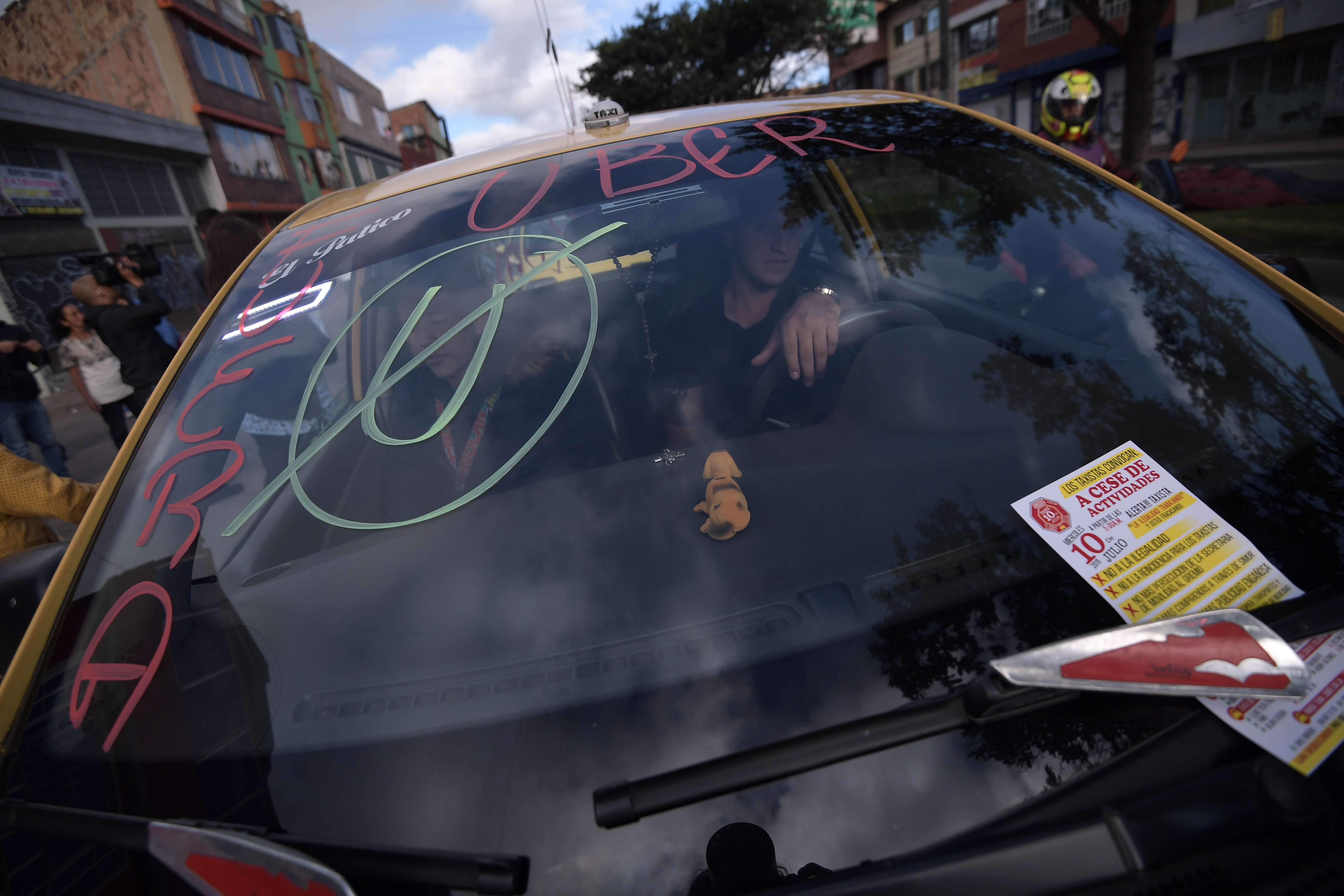 Movilidad: siguen las manifestaciones, afectación vial en carrera 9 con calle 16