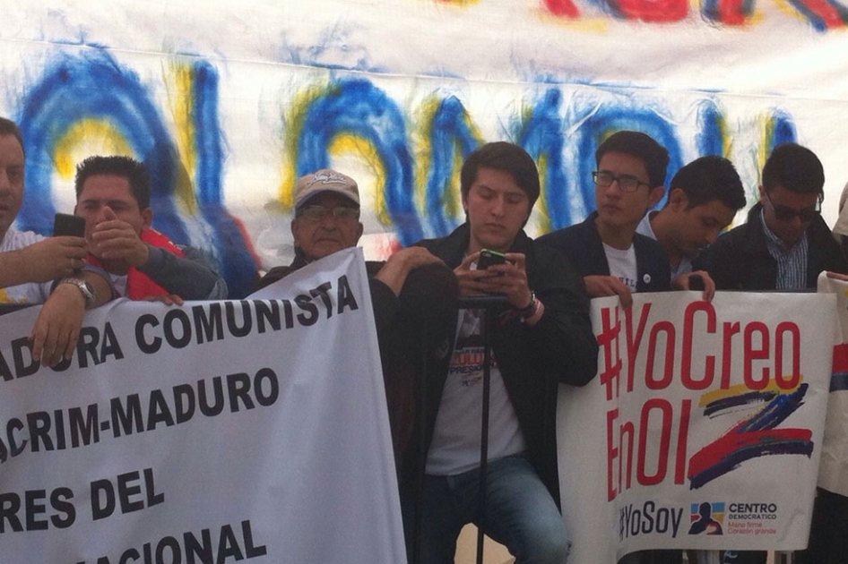 Agresor de periodistas de Telesur es asesor de la senadora Thania Vega