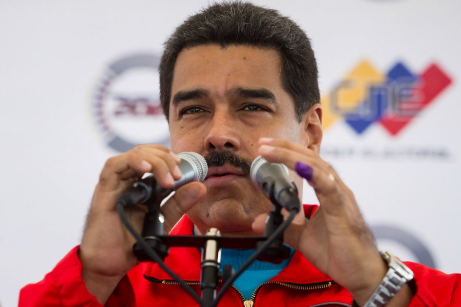 Maduro reconoce los «resultados adversos» y acepta derrota en legislativas venezolanas