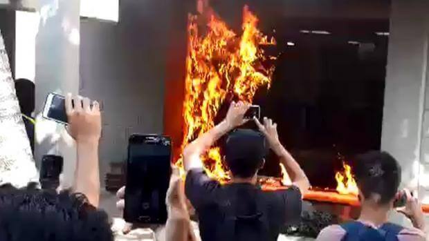 Violenta manifestación ocurrió en Uniatlántico