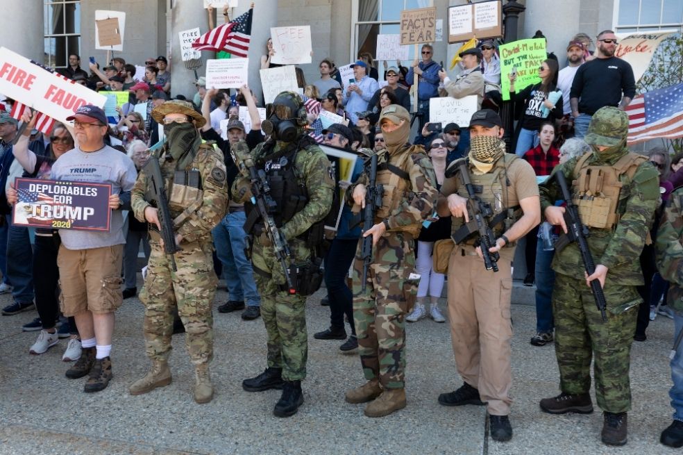 Fiscal demanda a los Proud Boys y otros grupos pro-Trump por asalto al Capitolio