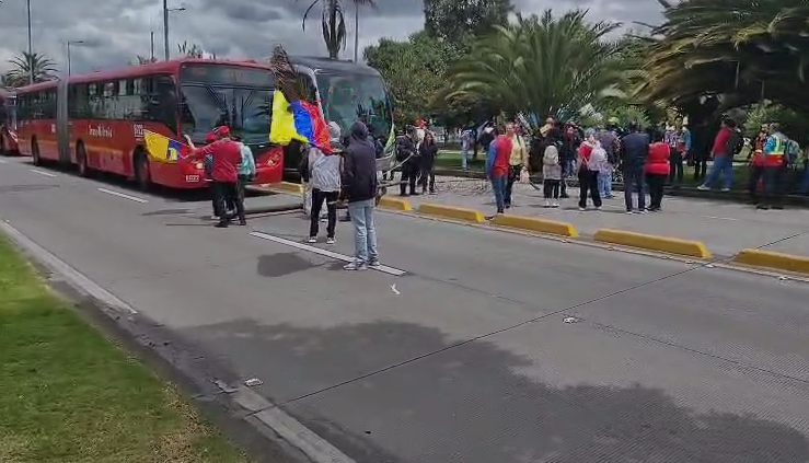 Movilidad 10 de octubre: por manifestación, activan cierre vial en Av. El Dorado