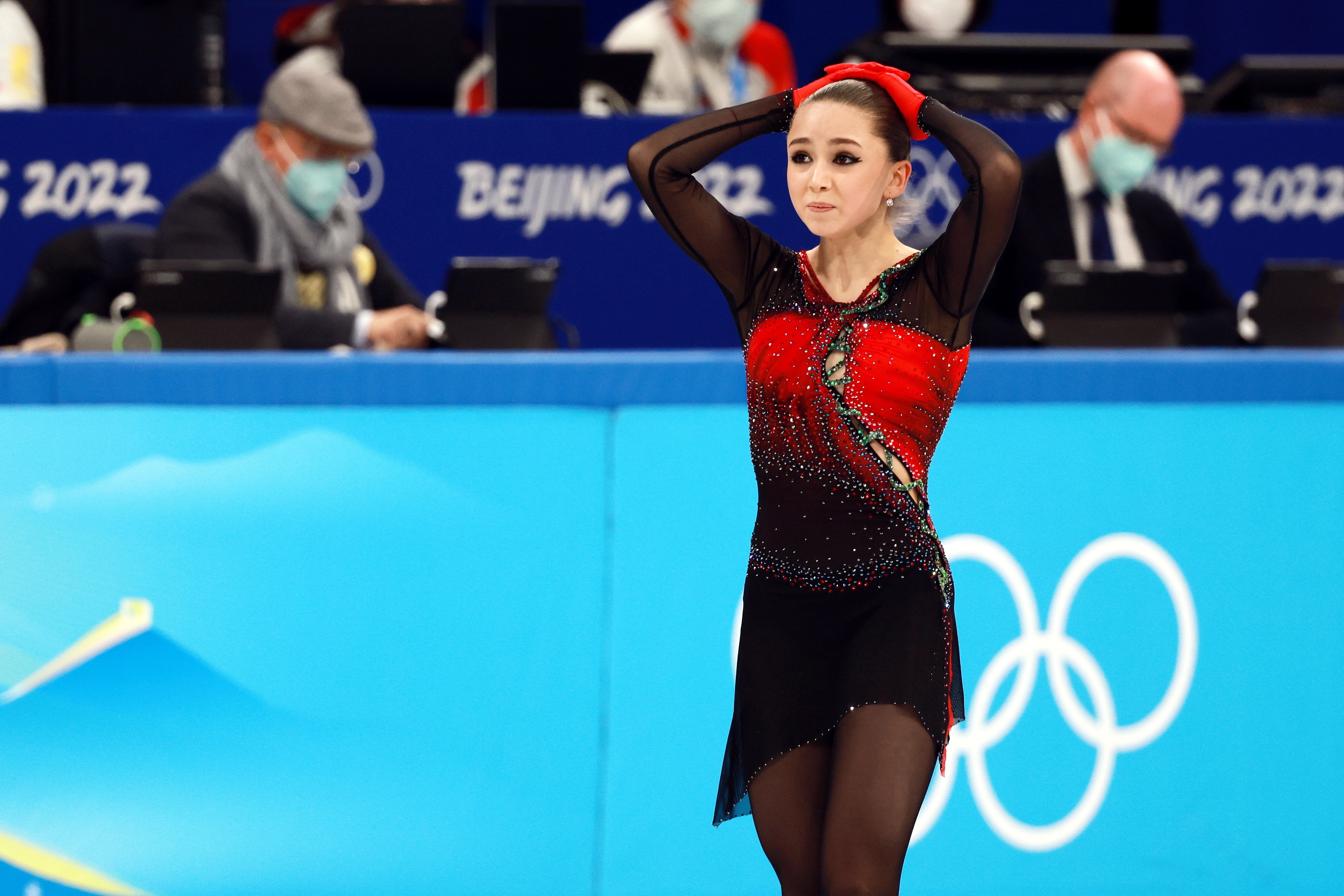 Beijing (China), 07/02/2022.- Kamila Valieva of Russia reacts during the Woman Single Skating - Free Skating of the Figure Skating Team Event at the Beijing 2022 Olympic Games, Beijing, China, 07 February 2022. (Rusia) EFE/EPA/FAZRY ISMAIL