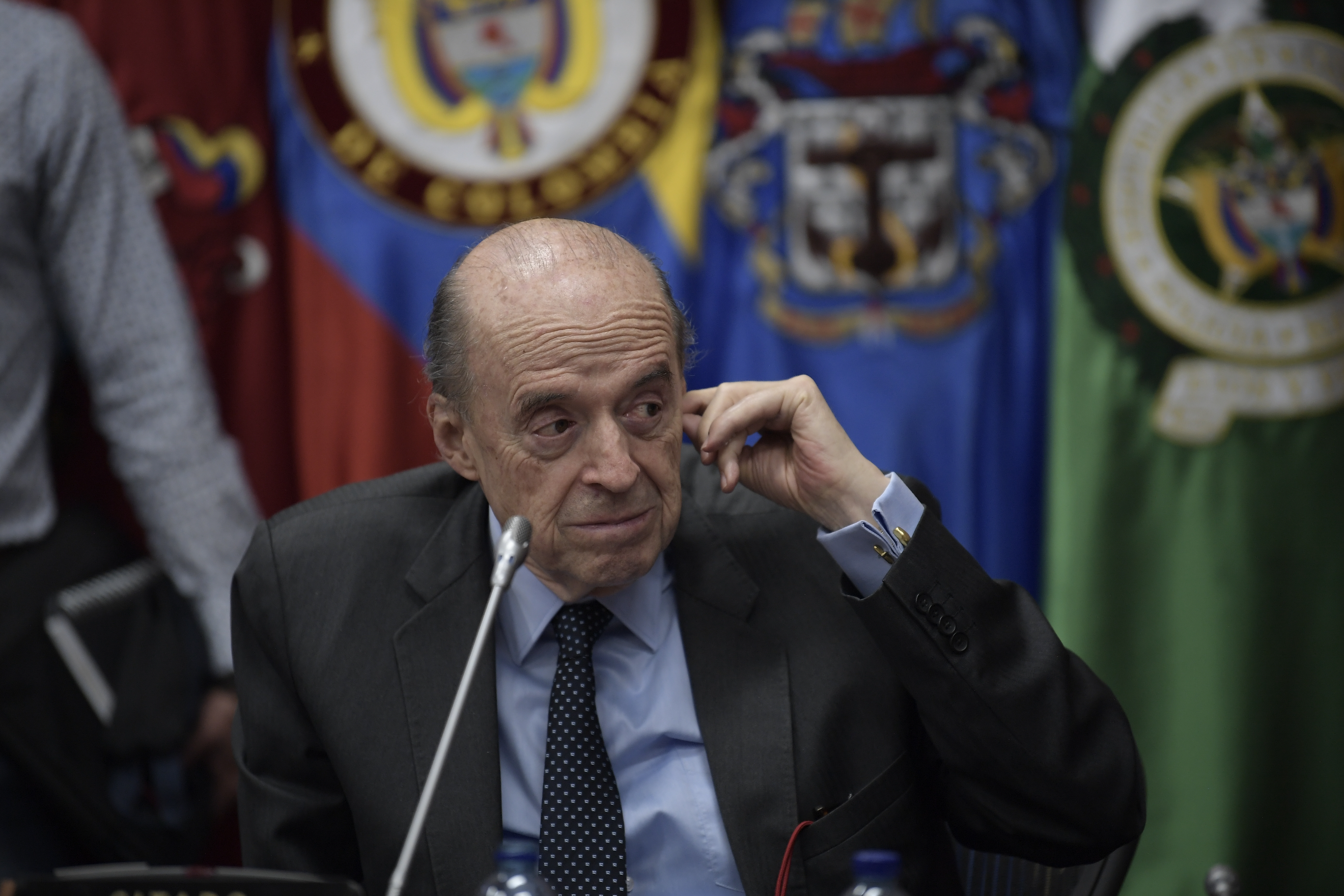 La llamada de diez minutos entre el canciller Álvaro Leyva y su homólogo de Israel
