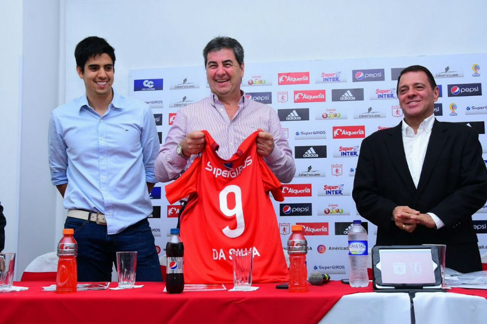 ‘Polilla’ da Silva: “Estamos comprometidos para salvar al América de esta situación”