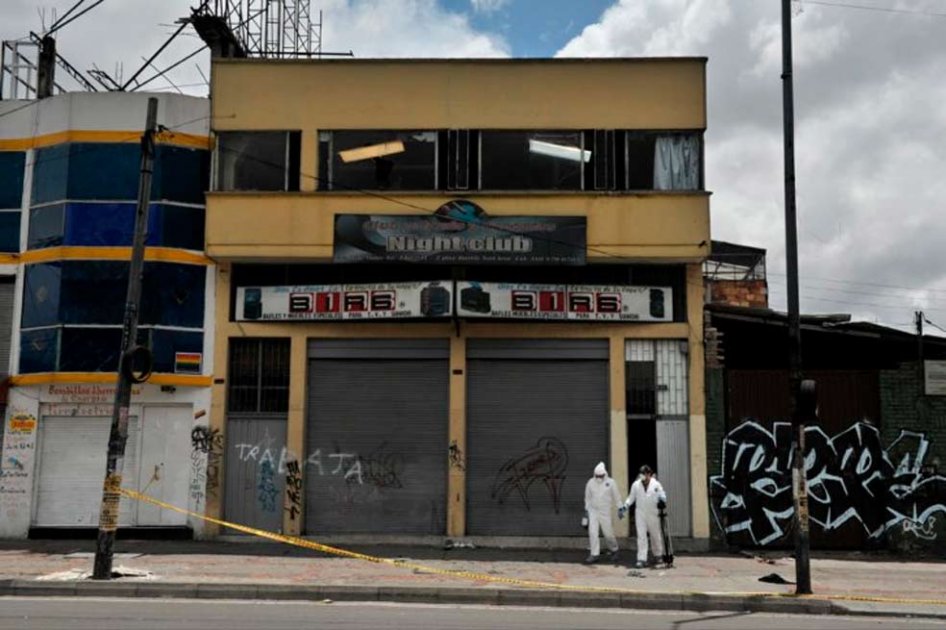 Piden no poner en la picota pública a la Policía por tragedia en bar de Bogotá
