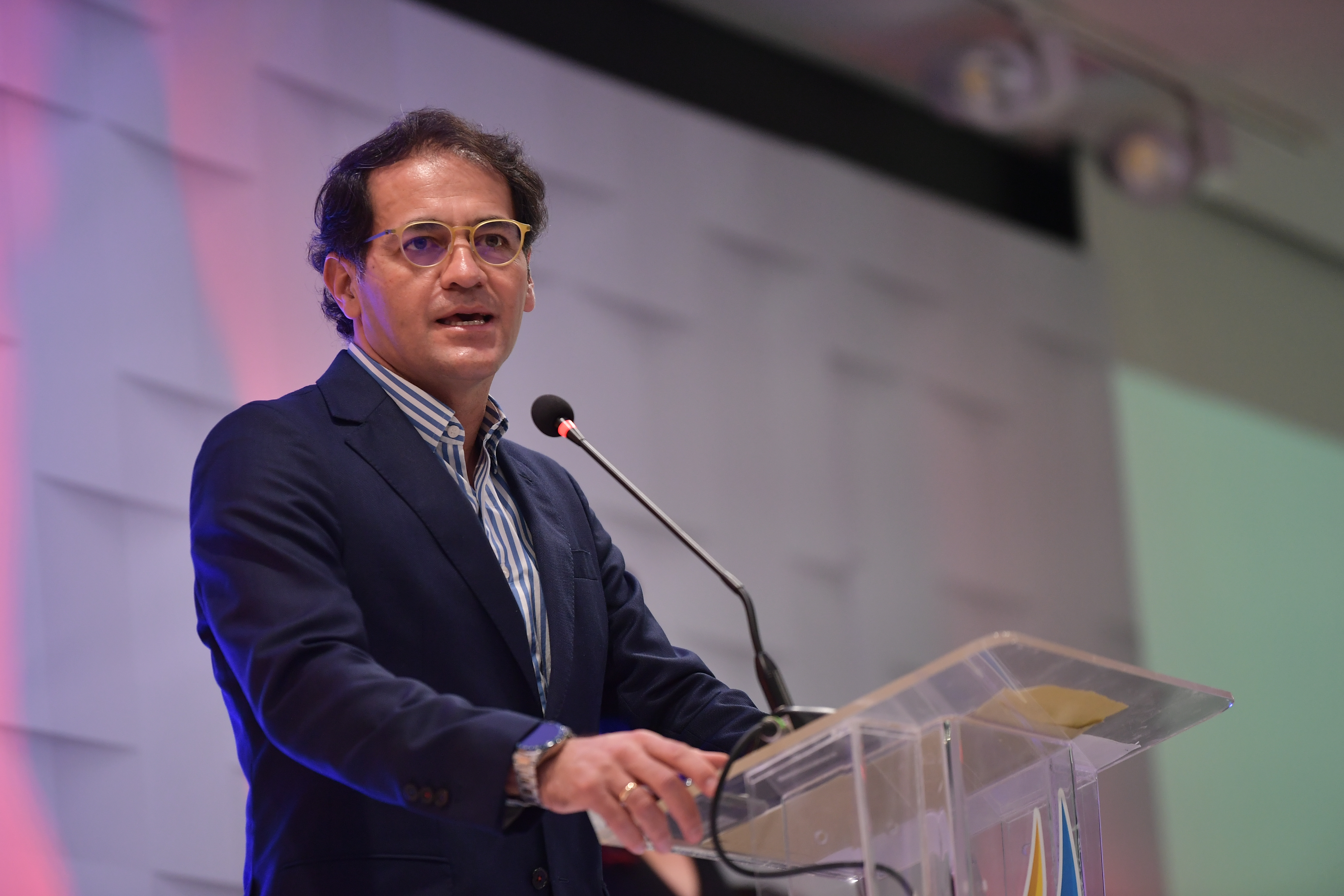 CEO Movistar durante la ceremonia del Deportista del año 2021 de El Espectador