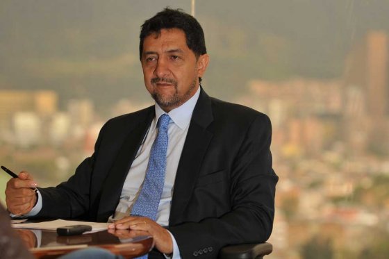Faltó transparencia en contrataciones en administración de Petro, dice Contraloría de Bogotá