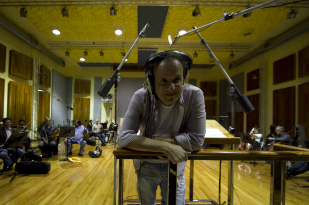 El colombiano Julio Reyes Copello recibió el Cultural Pioneer Award