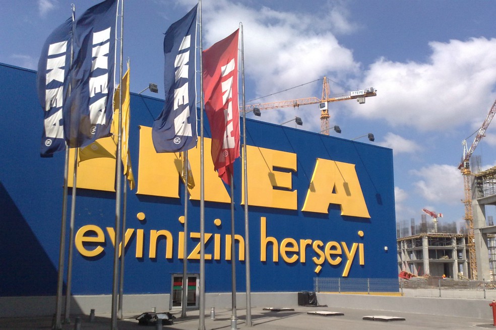Ikea, otro gigante que se suma a la lucha contra el plástico