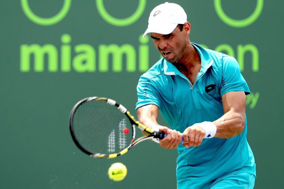 Alejandro Falla, tenista colombiano que este sábado derroto a Ivo Karlovic. Foto: AFP