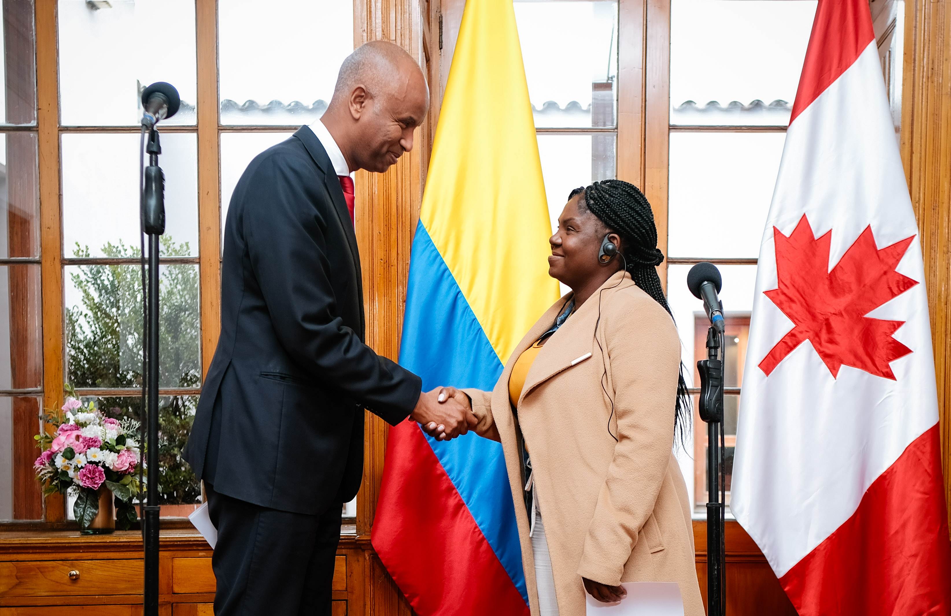 Francia Márquez acordó apoyo de Canadá para proyectos de igualdad de género