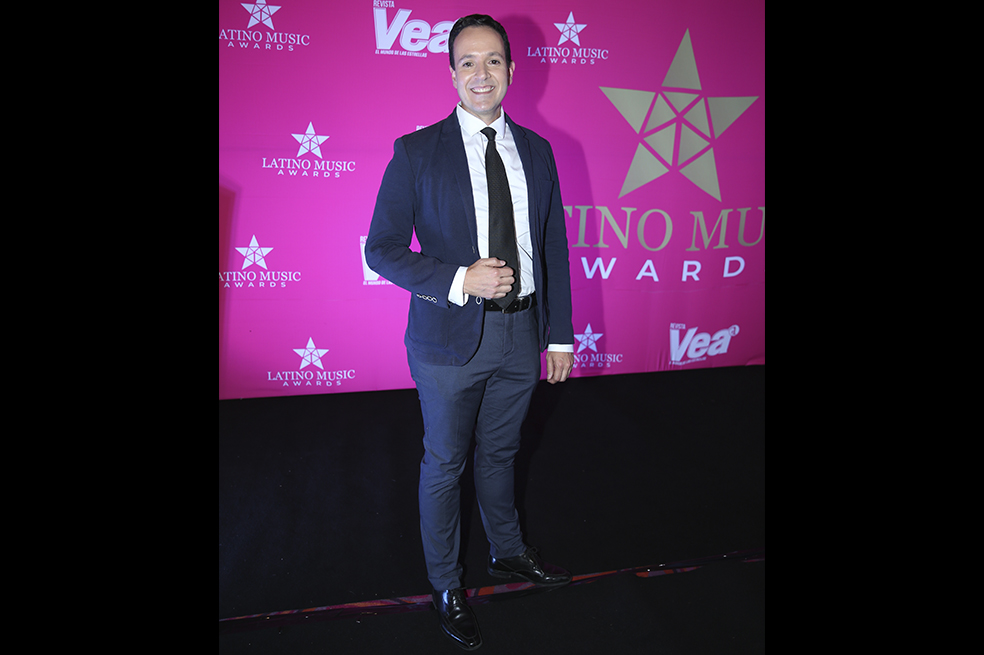 Carlos Ochoa Latino Music Awards Nominados Medellin
