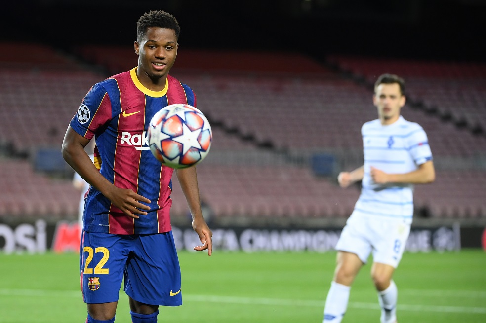 Ansu Fati estará fuera de las canchas por cuatro meses