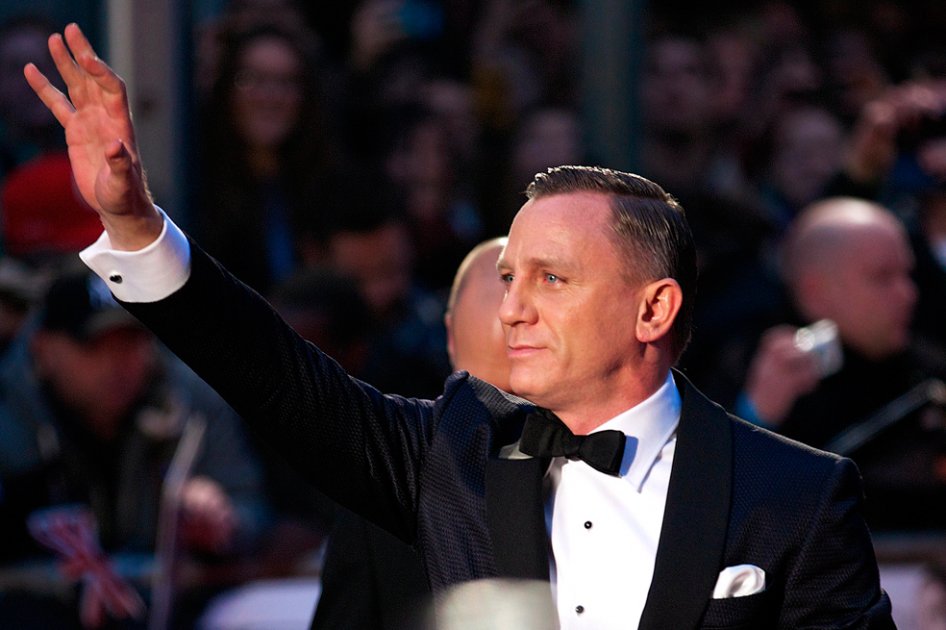 Daniel Craig quiere extender su contrato como James Bond