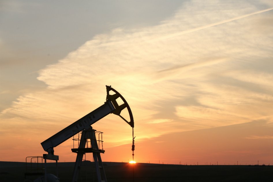 Petróleo de Texas baja un 1,48 % y cierra en US$ 41,87 el barril