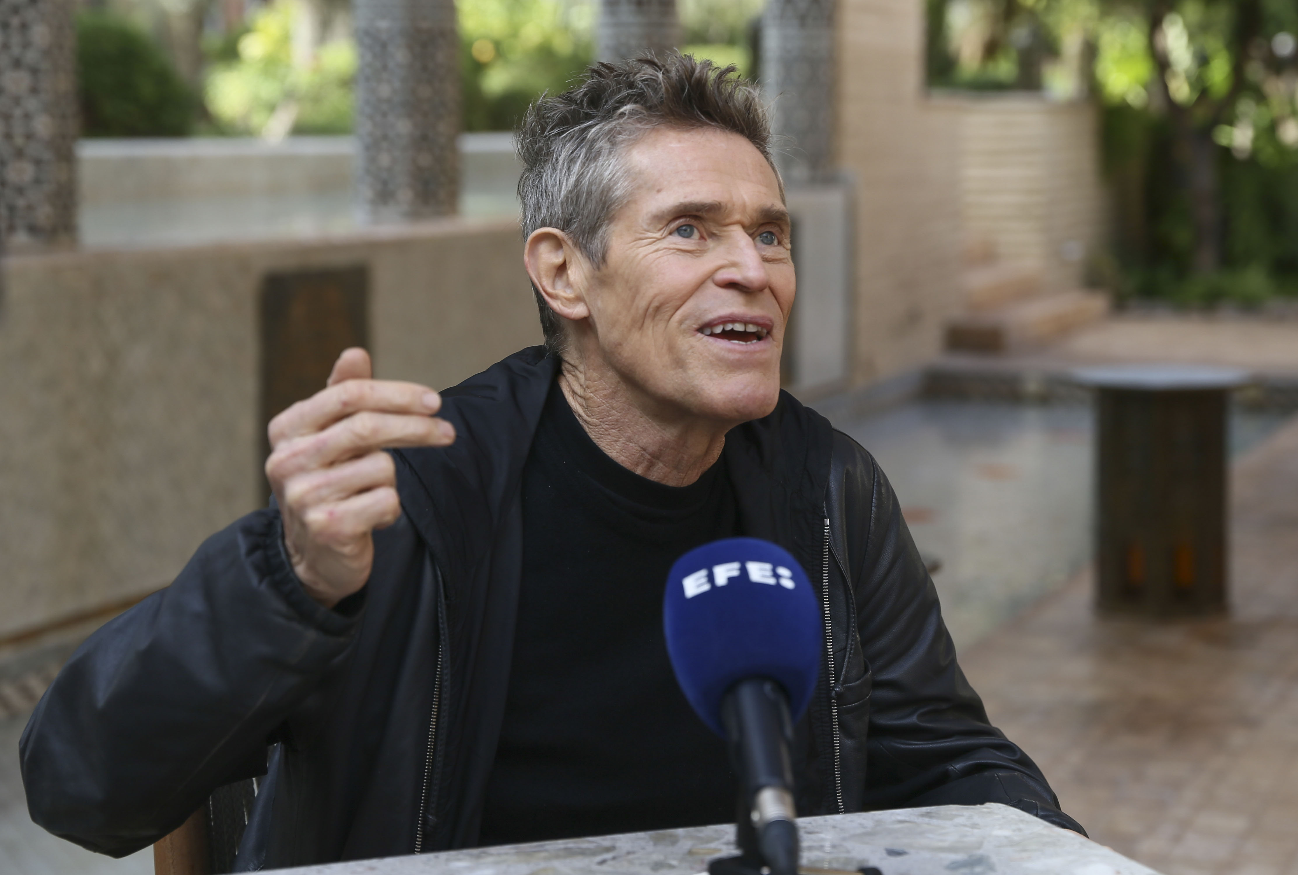 Willem Dafoe: El secreto del éxito de Scorsese es que “vive y cultiva” sus películas