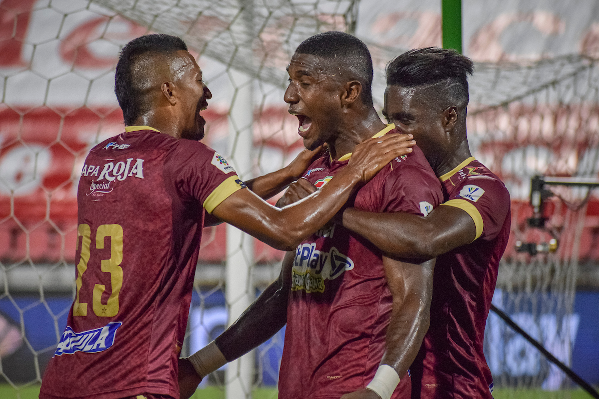 Tolima venció a Nacional y lo alcanzó en la punta de la Liga BetPlay