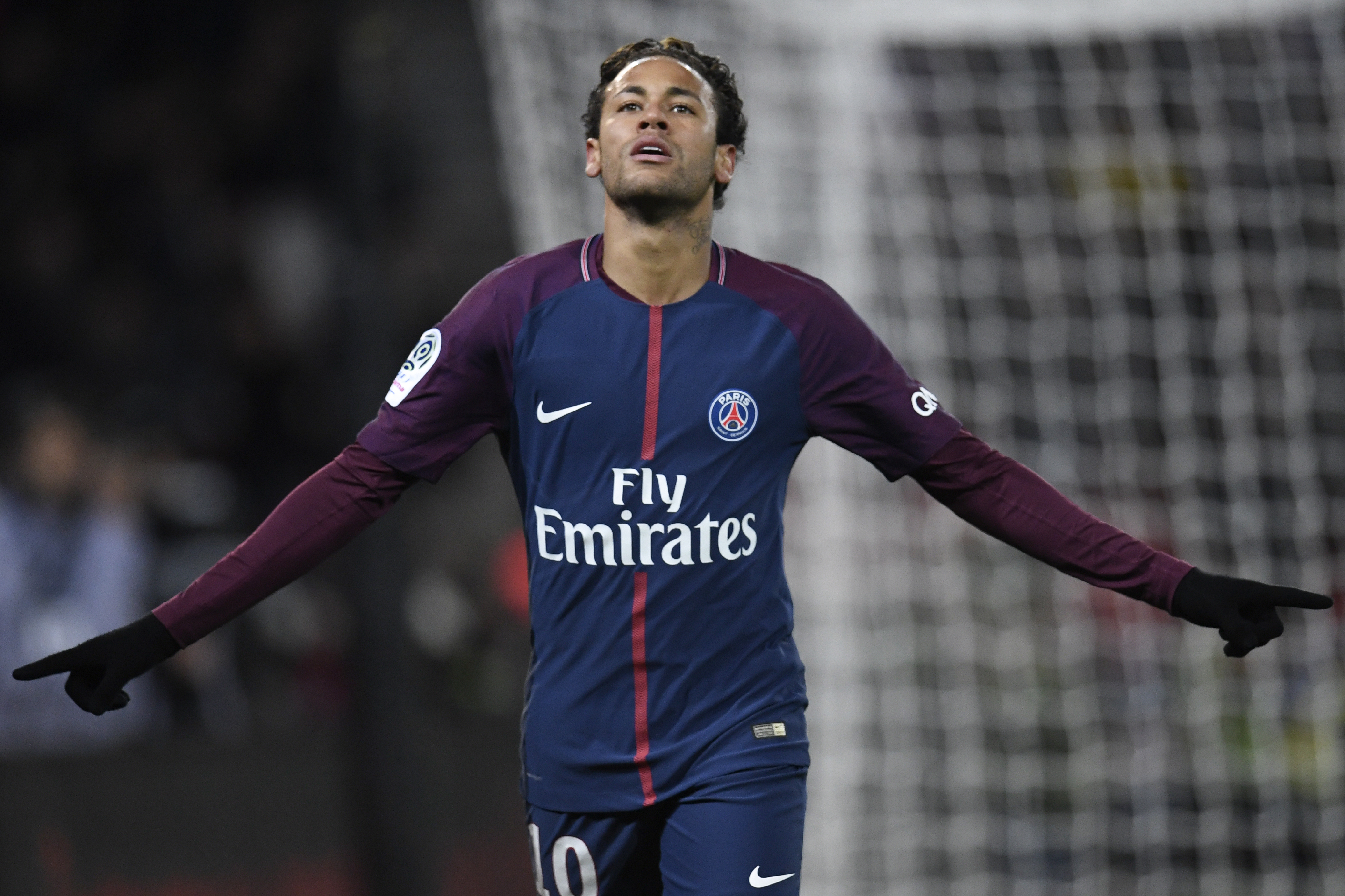 Un show de Neymar: el brasileñó marcó póker en la goleada 8-0 del PSG al Dijon