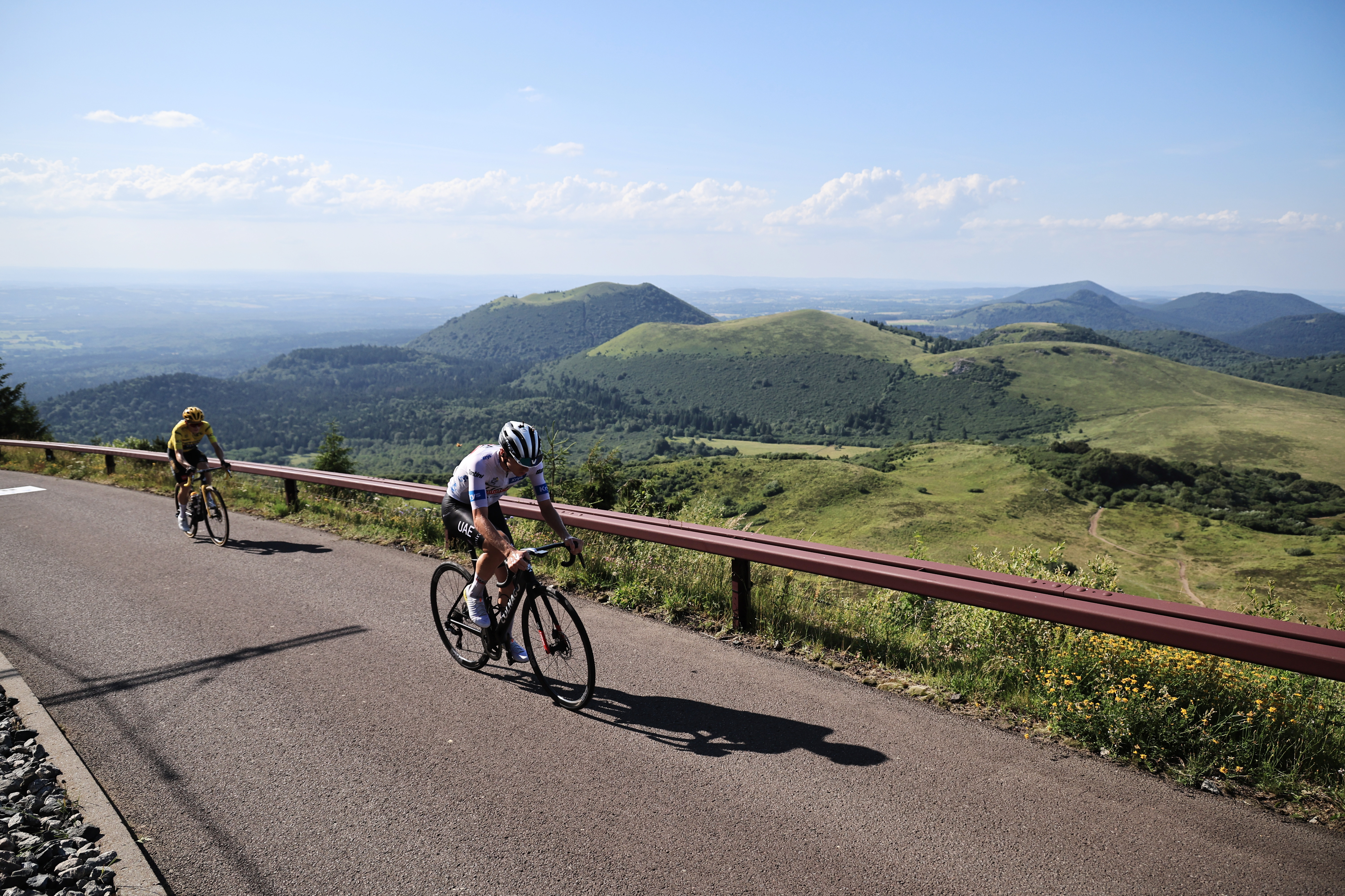 Pogacar acortó diferencias: así va la general del Tour de Francia tras la etapa 9