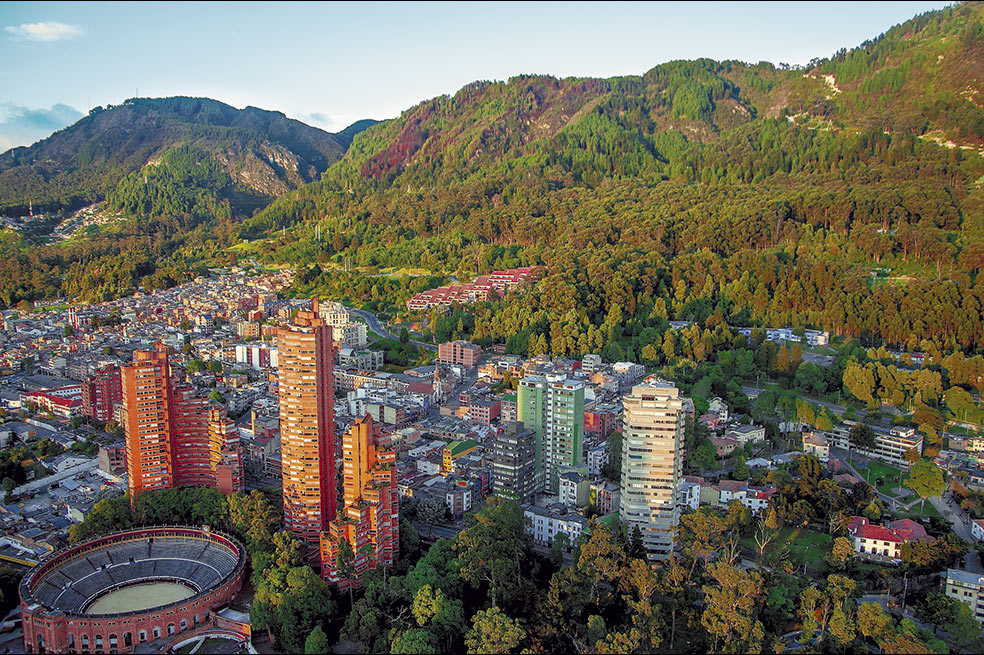 De 26 barrios por legalizar en los cerros orientales, ya hay expedientes para avanzar con siete de ellos. / Archivo - El Espectador