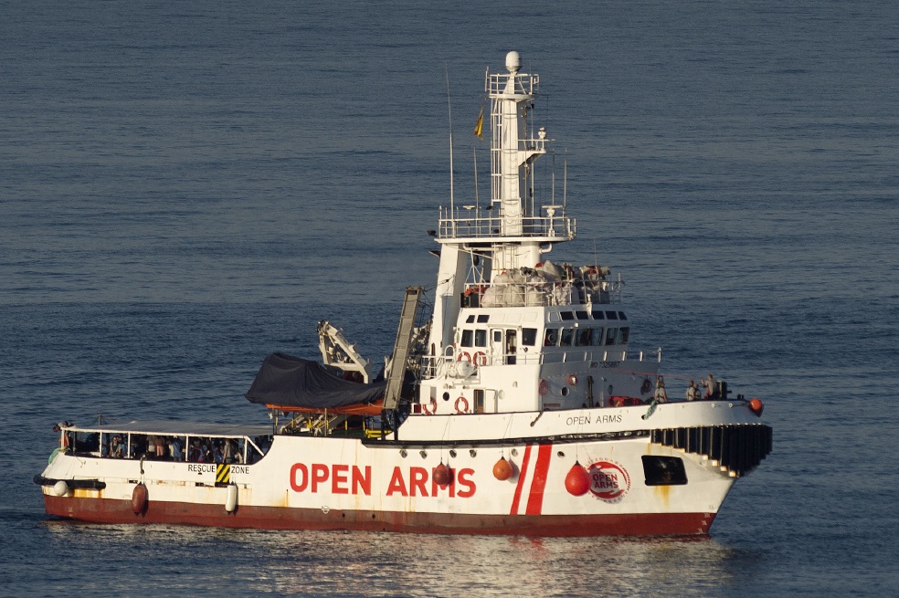 Así rescatan migrantes en el Mediterráneo