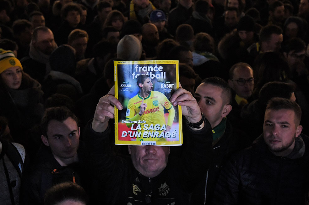 Gobierno de Argentina pide que no concluyan las búsquedas por Emiliano Sala