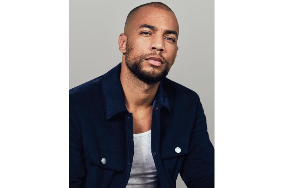 Kendrick Sampson comenzó su carrera protagonizando comerciales para Church's Chicken y Chevy.