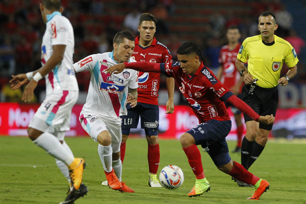 Júnior se lleva un empate de Medellín en la final de la Copa Águila