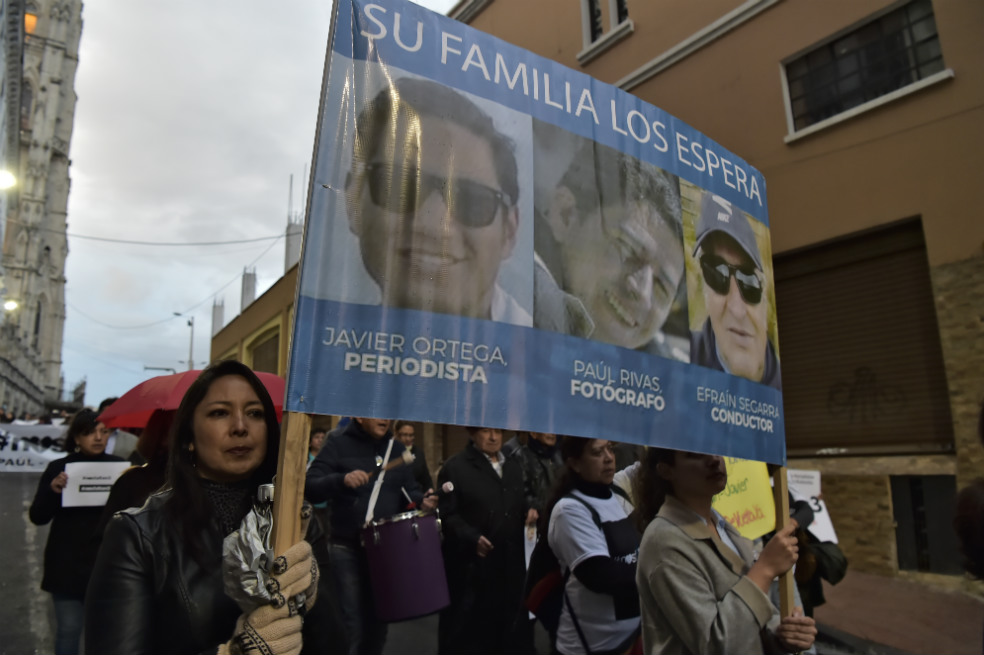 Ecuador revelará información desclasificada a familias de periodistas asesinados