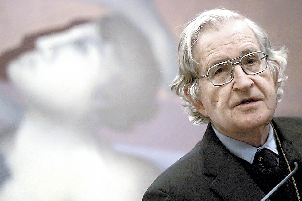 Chomsky, en defensa del Macizo Colombiano