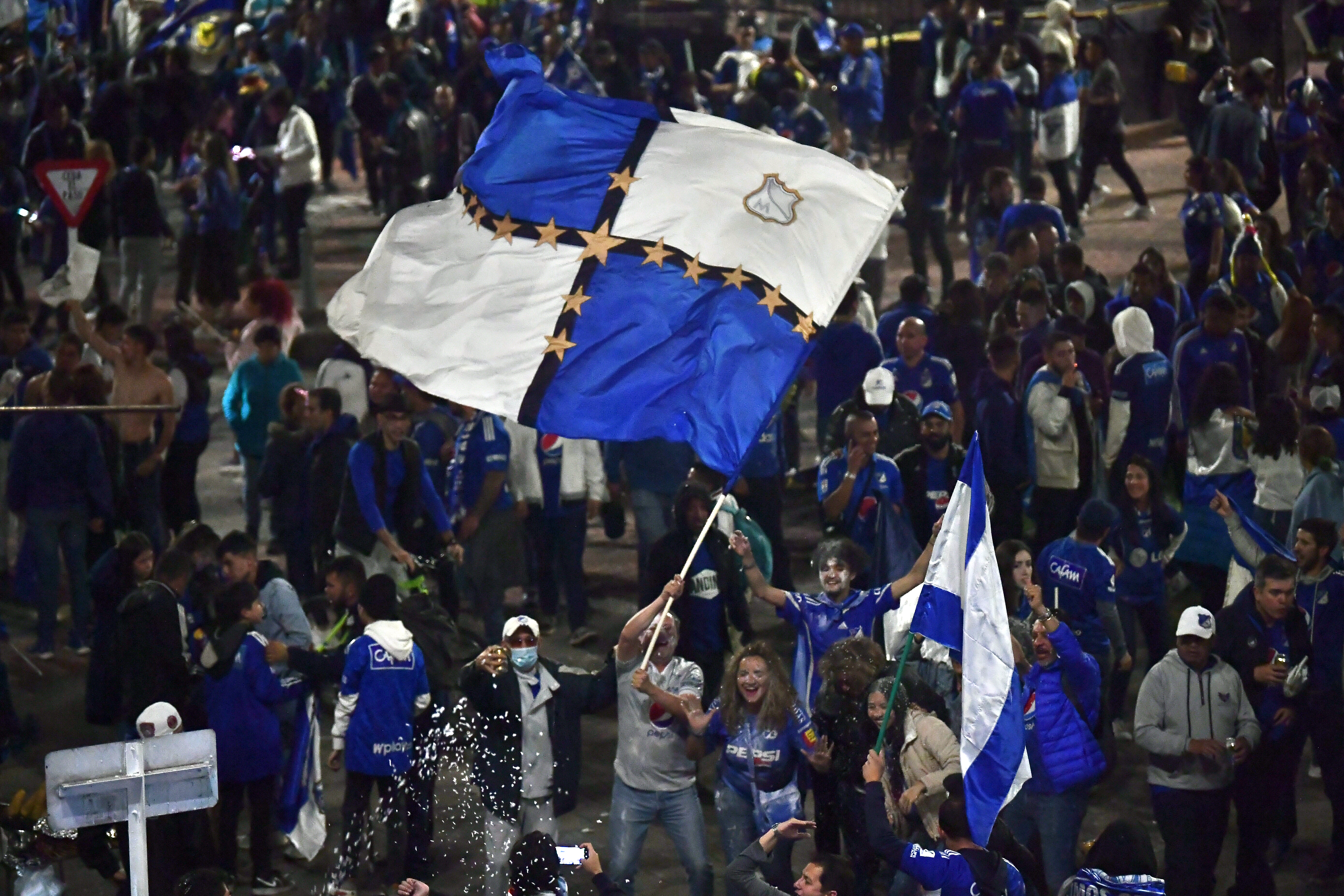 Millos David: Así se ve hoy el hincha de Millonarios que crea contenido para redes