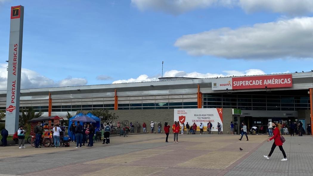 Suspenden atención en SuperCADE Américas por daños causados en protestas
