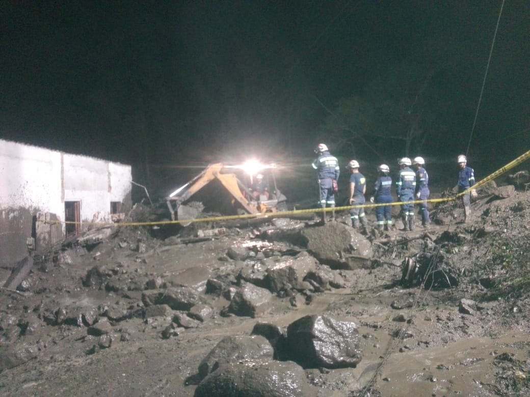 Un muerto tras desbordamiento de quebrada en Choachí