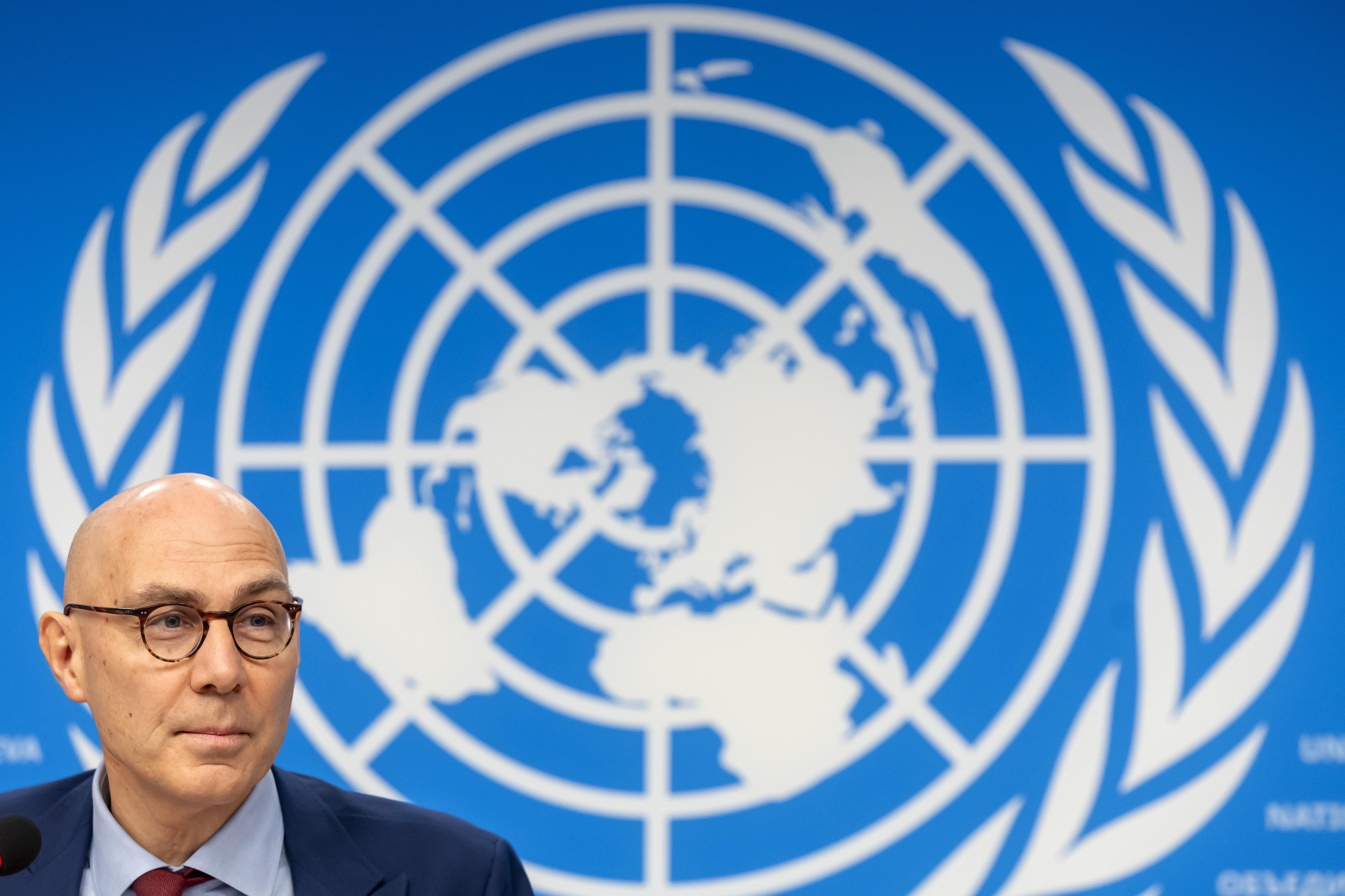 “Regular discurso de odio en línea para evitar daños no equivale a censurar”: Türk