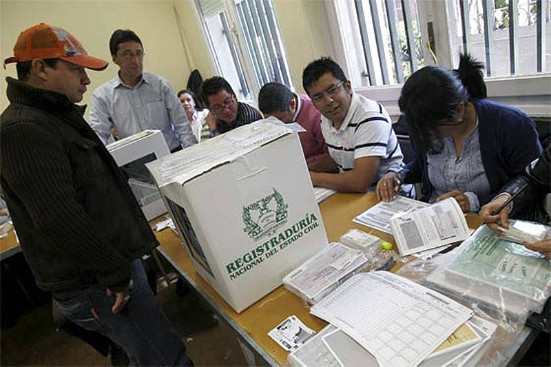 Ofrecen recompensa a quien denuncie responsables de ‘compra’ de jurados de votación