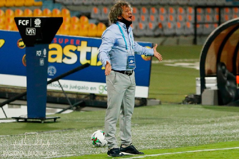 El kínder de Alberto Gamero está contra las cuerdas