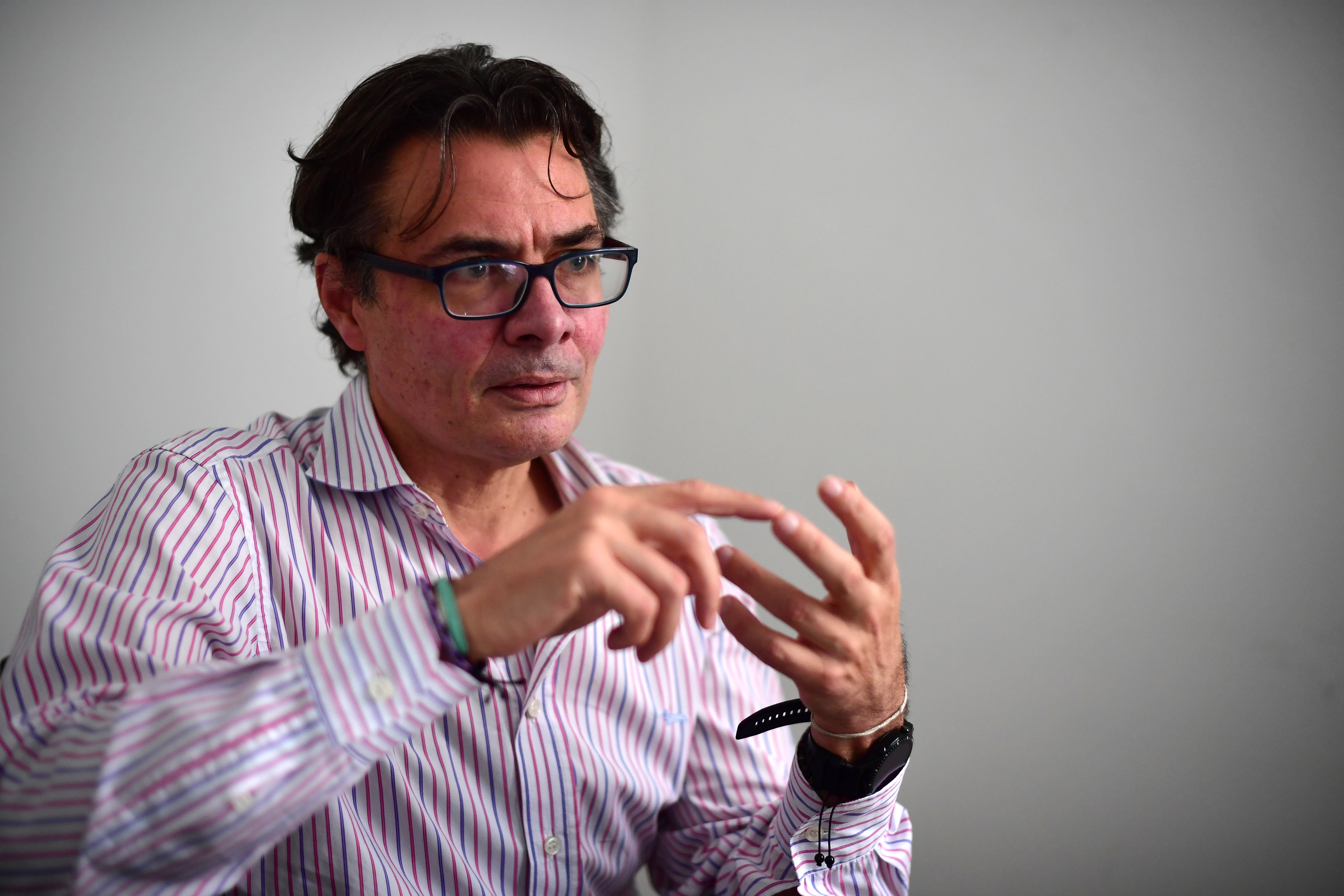 Precandidato a la Presidencia de Colombia para el 2022, en entrevista.