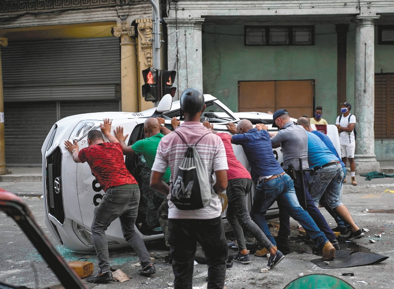 La tormenta latinoamericana