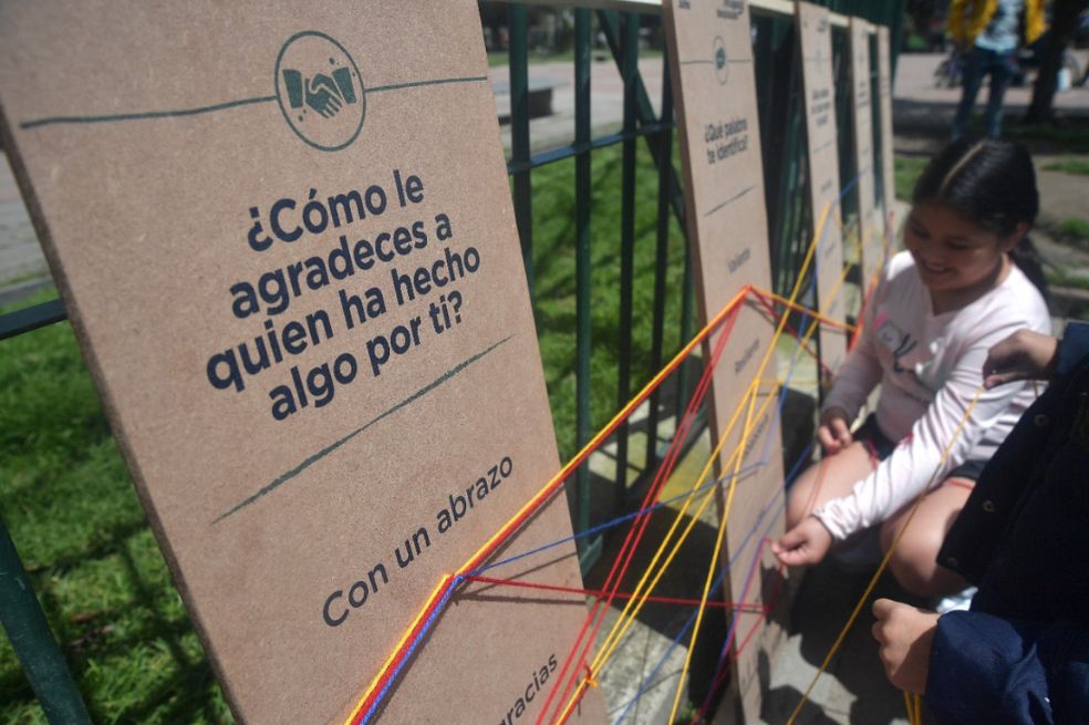 Bajo el lema “Quien sea. Donde sea. Cuando sea. Toda persona tiene derecho a buscar protección”, ACNUR hace un llamado a la solidaridad y a la empatía hacia quienes tuvieron que dejar todo atrás y reconstruir sus vidas.
