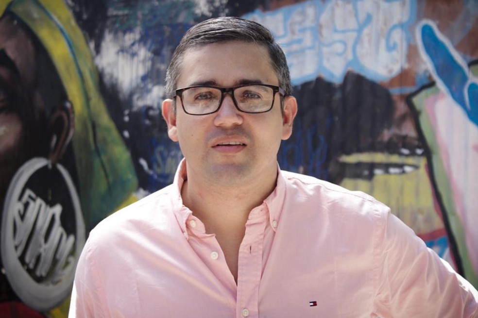 La cacería de los perturbados de Carlos César Silva