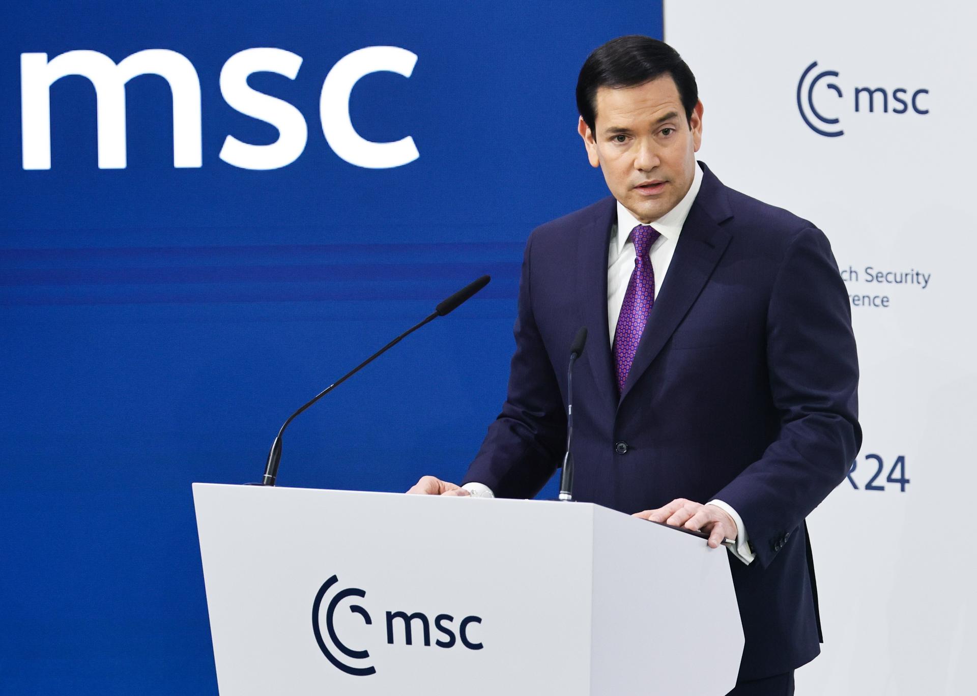 MUNICH (Germany), 14/02/2026.- US Secretary of State Marco Rubio speaks during the 62nd Munich Security Conference (MSC) at the hotel 'Bayerischer Hof', in Munich, Germany, 14 February 2026. The 62nd Munich Security Conference, running from 13 to 15 February 2026, is expected to host around 50 world leaders. (Alemania) EFE/EPA/RONALD WITTEK
