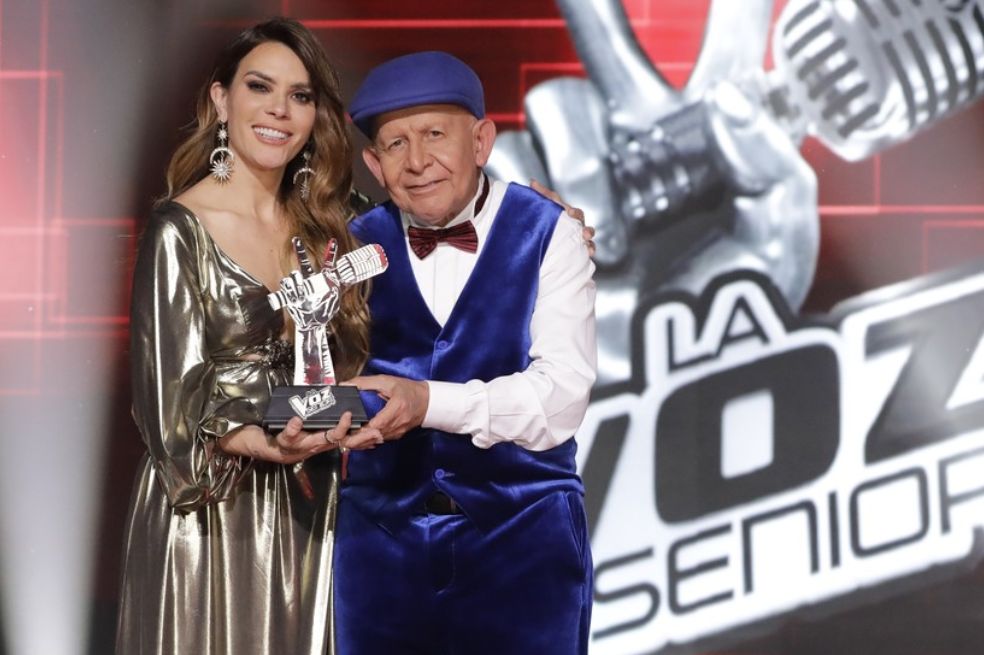 Chencho, del equipo de Kany García, ganador de La Voz Senior 2022