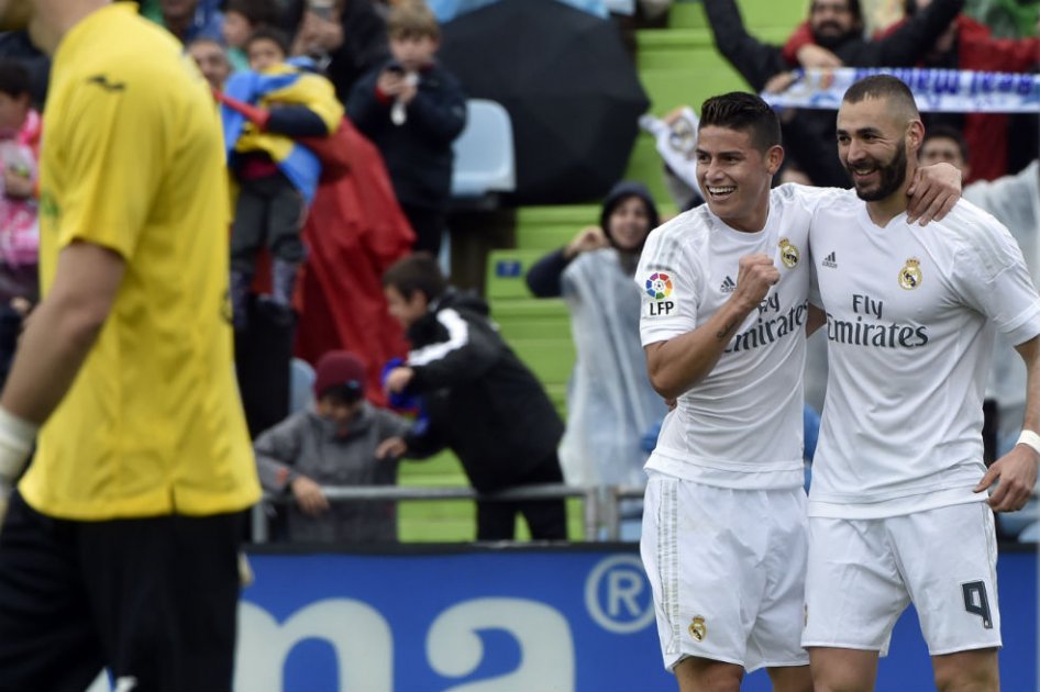 James vuelve a brillar con un Madrid que se mantiene en la lucha por la Liga
