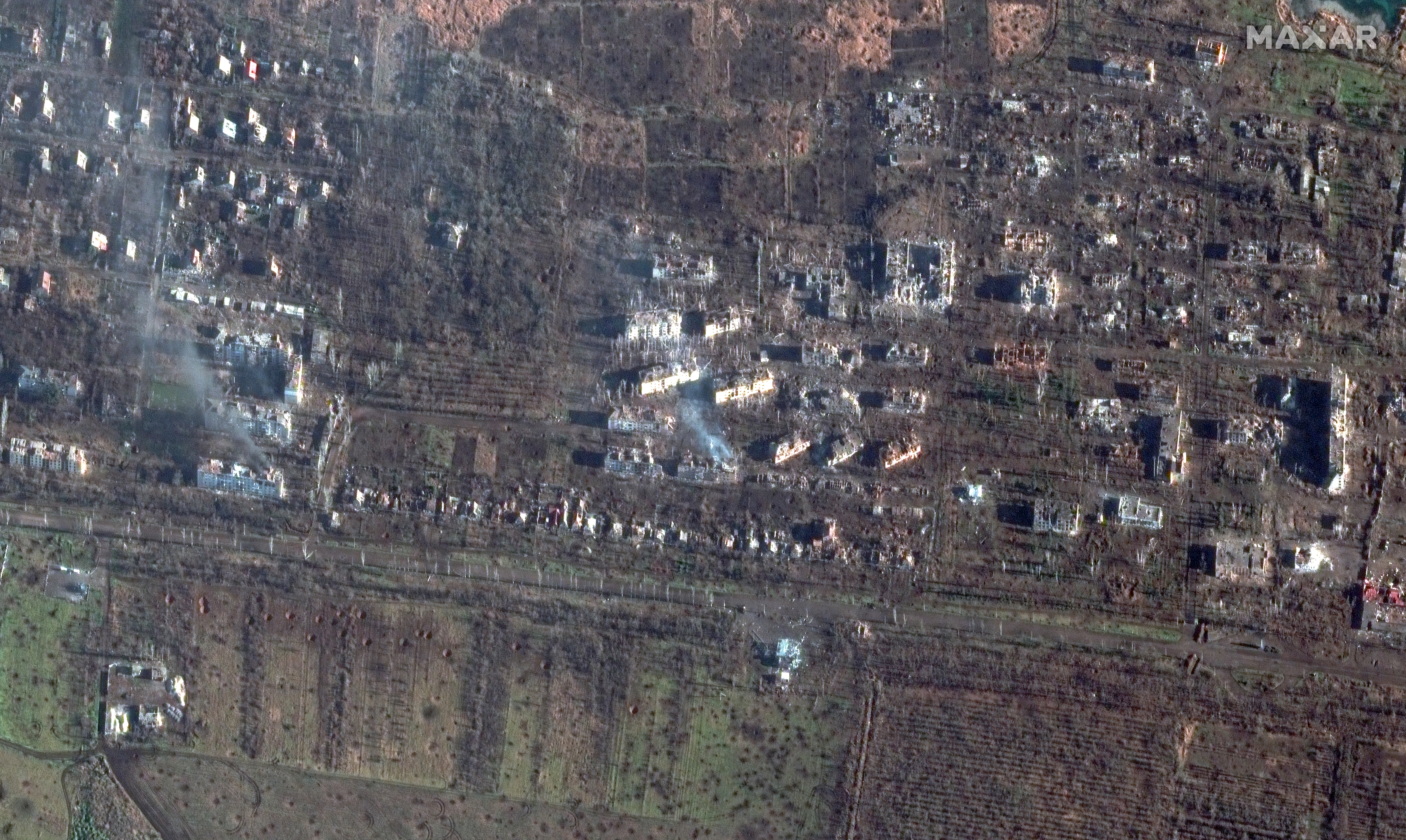 En Ucrania se registran bombardeos, a pesar de la tregua anunciada por Rusia