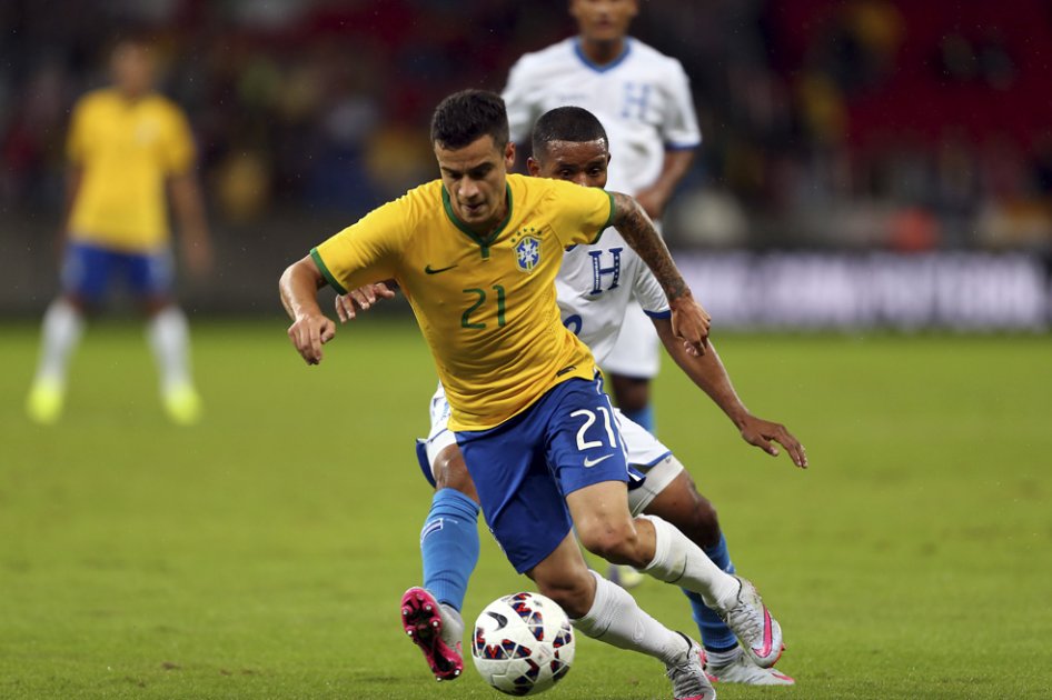 Philippe Coutinho, a punto para enfrentar a Colombia