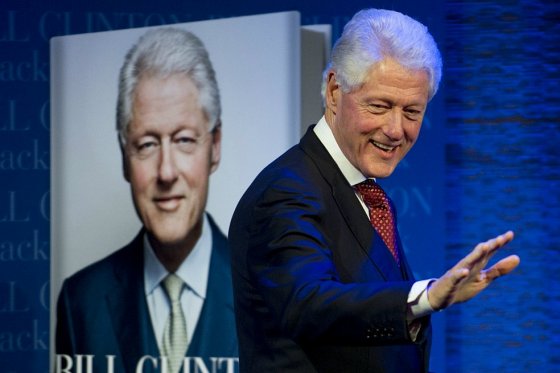 George Bush y Bill Clinton no asistirían a conmemoración del Plan Colombia